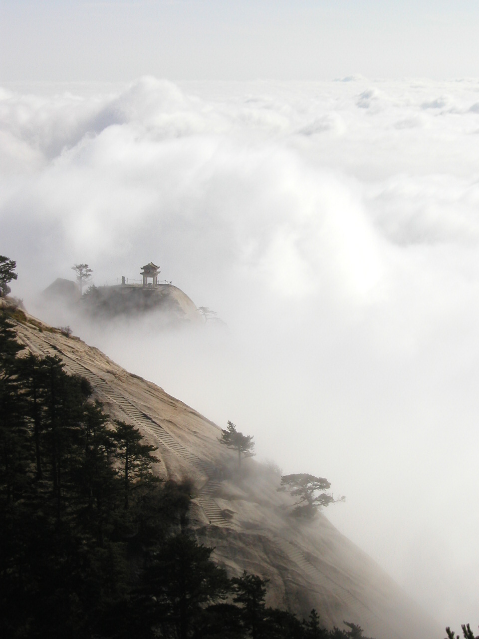 Méditation Mindfulness Brume nuages Chine Méditation Mindfulness Brume nuages Chine